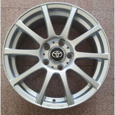 Лята джанта Toyota 16 цола 256 Silver 5x112x57.1 Лята джанта Toyota 16 цола 256 Silver 5x112x57.1