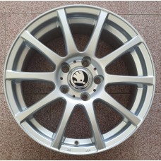 16 цола ULTIMATE 256 16 цола Silver A 7Jx16 ET35 5x100x57.1 16 цола ULTIMATE 256 16 цола Silver A 7Jx16 ET35 5x100x57.1