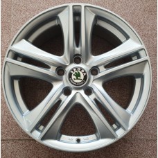17 цола ULTIMATE 392 Silver 7.5Jx17 ET40 5x112x57.1